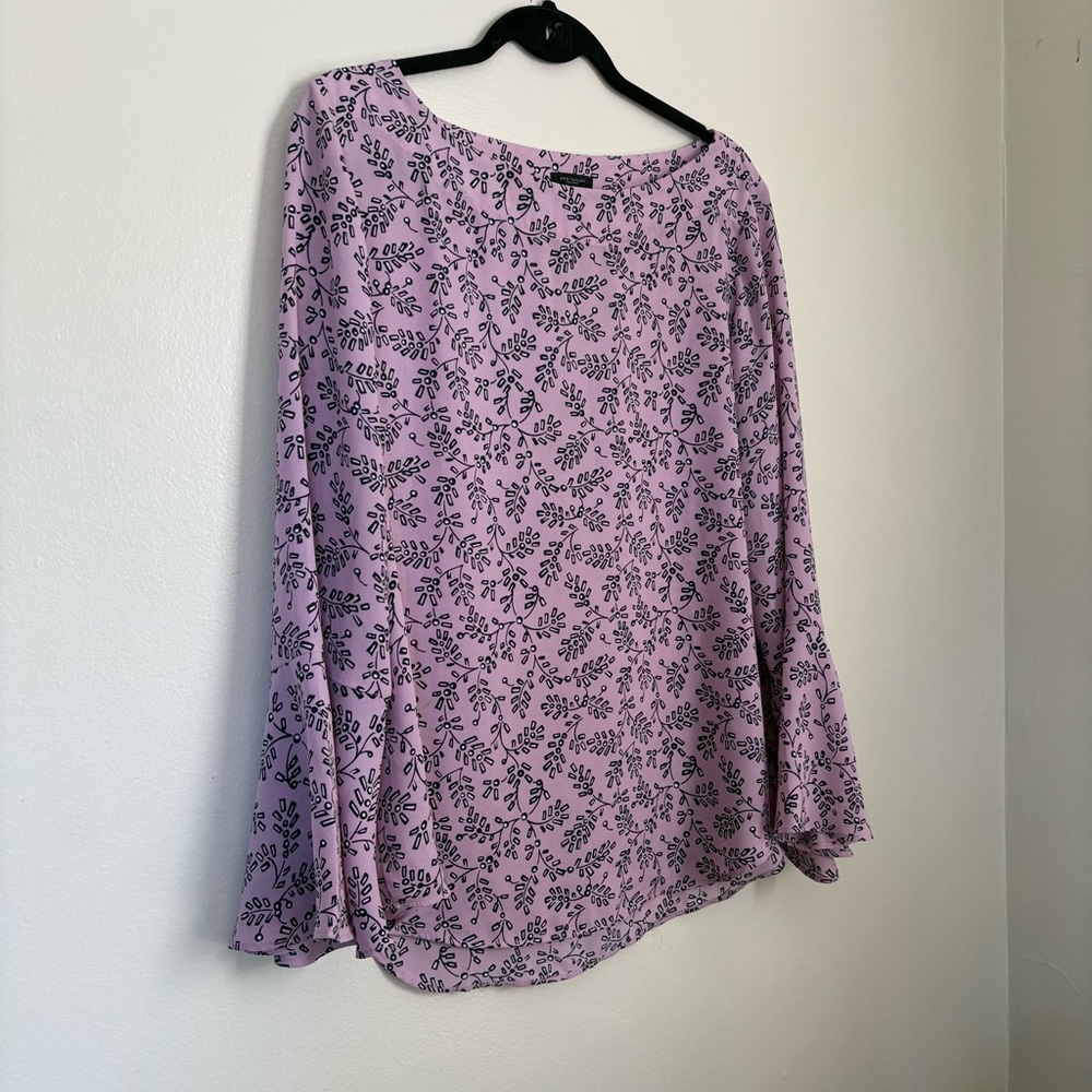 Ann Taylor Lavender Patterned Blouse - Picture 2 of 11